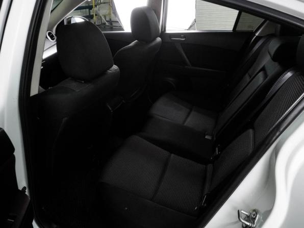 Mazda 3 II (BL) Рестайлинг с пробегом 2012 года, цена 799 000 рублей, 222814 км, седан, Автокод Объявления