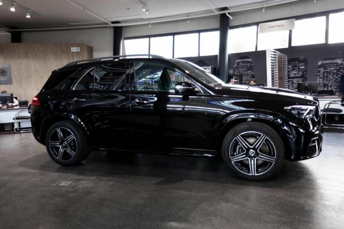 Новый Mercedes-Benz GLE II (V167) Рестайлинг 2025 года, цена 13 700 000 рублей, внедорожник, Автокод Объявления