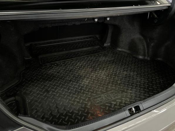 Toyota Camry VII (XV50) Рестайлинг с пробегом 2015 года, цена 1 879 000 рублей, 122340 км, седан, Автокод Объявления