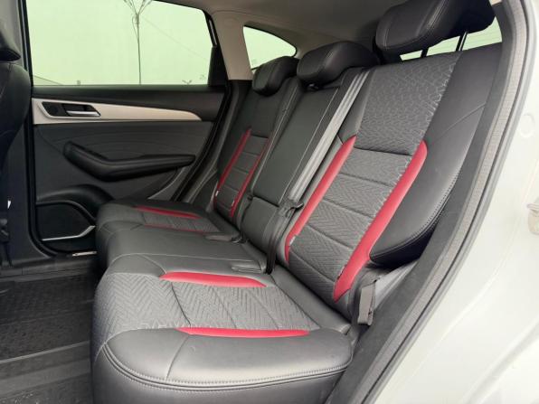 Haval F7 I Рестайлинг с пробегом 2023 года, цена 2 520 000 рублей, 24000 км, внедорожник, Автокод Объявления