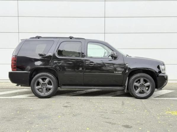 Chevrolet Tahoe III с пробегом 2011 года, цена 1 690 000 рублей, 215052 км, внедорожник, Автокод Объявления