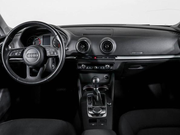Audi A3 III (8V) Рестайлинг с пробегом 2016 года, цена 1 899 000 рублей, 75000 км, седан, Автокод Объявления