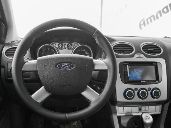 Ford Focus II Рестайлинг с пробегом 2008 года, цена 560 000 рублей, 181313 км, седан, Автокод Объявления