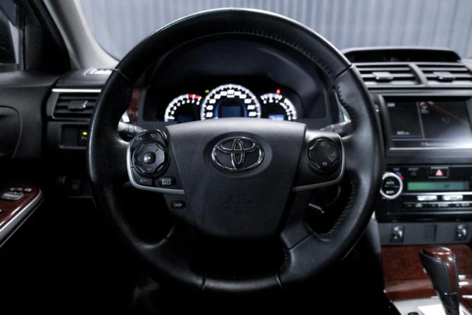 Toyota Camry VII (XV50) с пробегом 2012 года, цена 1 899 000 рублей, 45250 км, седан, Автокод Объявления