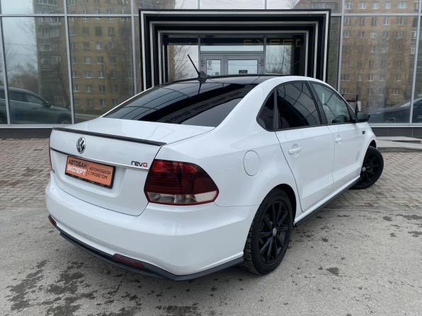 Volkswagen Polo V Рестайлинг с пробегом 2018 года, цена 1 450 000 рублей, 97779 км, седан, Автокод Объявления