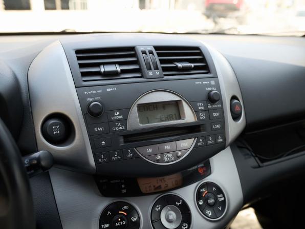 Toyota RAV4 III (XA30) с пробегом 2008 года, цена 1 080 000 рублей, 271090 км, внедорожник, Автокод Объявления