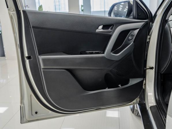Hyundai Creta I с пробегом 2019 года, цена 1 884 000 рублей, 125032 км, внедорожник, Автокод Объявления