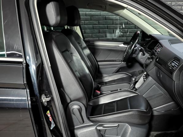 Volkswagen Tiguan II с пробегом 2018 года, цена 2 605 000 рублей, 77706 км, внедорожник, Автокод Объявления