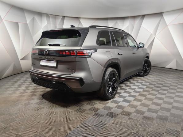 Volkswagen Teramont II (China Market) с пробегом 2026 года, цена 6 080 000 рублей, 54 км, внедорожник, Автокод Объявления