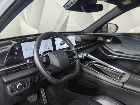 Exeed RX с пробегом 2023 года, цена 2 900 000 рублей, 29464 км, внедорожник, Автокод Объявления