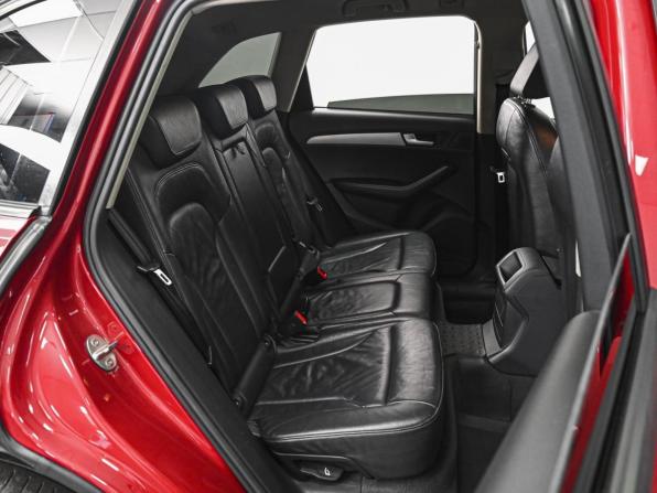 Audi Q5 I (8R) с пробегом 2010 года, цена 1 579 000 рублей, 198973 км, внедорожник, Автокод Объявления