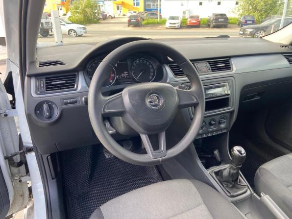Skoda Rapid I с пробегом 2016 года, цена 1 100 000 рублей, 131675 км, лифтбек, Автокод Объявления
