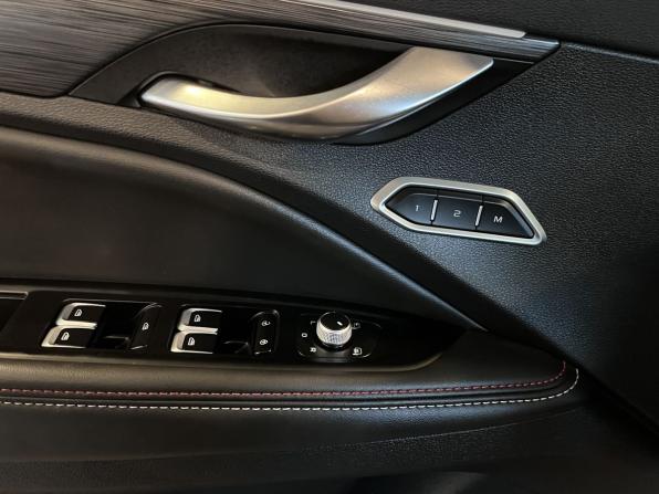 Geely Tugella I Рестайлинг с пробегом 2023 года, цена 3 480 000 рублей, 14700 км, внедорожник, Автокод Объявления