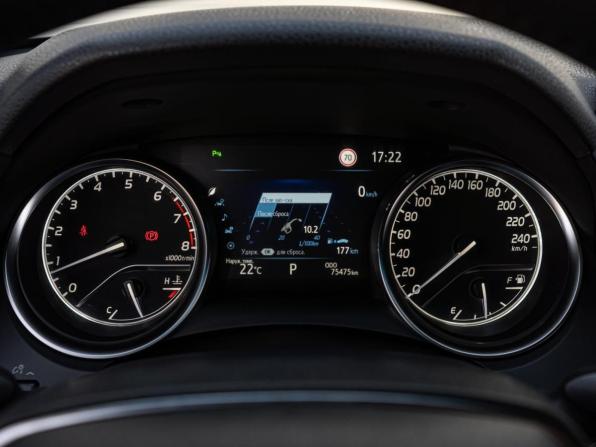 Toyota Camry VIII (XV70) с пробегом 2021 года, цена 3 249 009 рублей, 75475 км, седан, Автокод Объявления