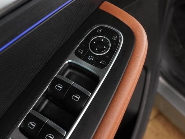 Omoda C5 I с пробегом 2022 года, цена 1 834 000 рублей, 64331 км, внедорожник, Автокод Объявления