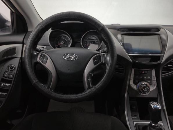 Hyundai Elantra V (MD) с пробегом 2013 года, цена 830 000 рублей, 240983 км, седан, Автокод Объявления