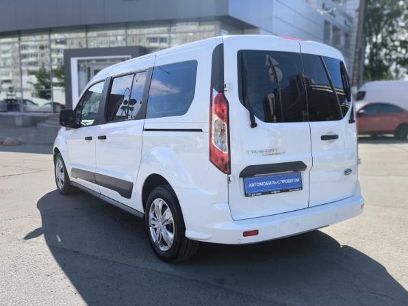 Ford Transit Connect II с пробегом 2017 года, цена 1 325 000 рублей, 207655 км, фургон, Автокод Объявления