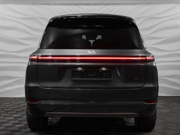 Новый Li Auto (Lixiang) L9 I Рестайлинг 2025 года, цена 11 990 000 рублей, внедорожник, Автокод Объявления