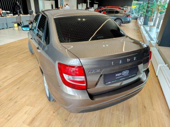 Lada (ВАЗ) Granta I Рестайлинг с пробегом 2022 года, цена 733 200 рублей, 27132 км, седан, Автокод Объявления