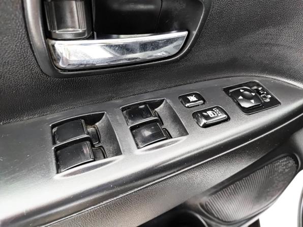 Mitsubishi ASX I Рестайлинг 2 с пробегом 2018 года, цена 1 170 000 рублей, 268000 км, внедорожник, Автокод Объявления