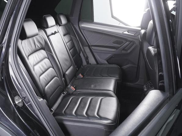 Volkswagen Tiguan II Рестайлинг с пробегом 2021 года, цена 4 270 000 рублей, 93194 км, внедорожник, Автокод Объявления