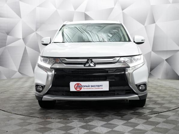 Mitsubishi Outlander III Рестайлинг 2 с пробегом 2016 года, цена 1 790 000 рублей, 225300 км, внедорожник, Автокод Объявления