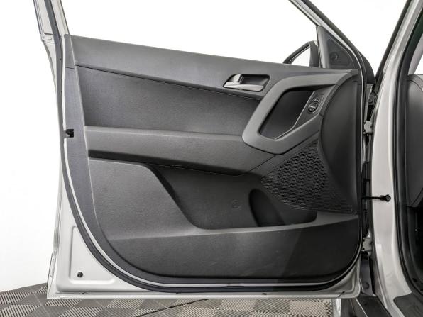 Hyundai Creta I с пробегом 2018 года, цена 1 590 000 рублей, 102737 км, внедорожник, Автокод Объявления