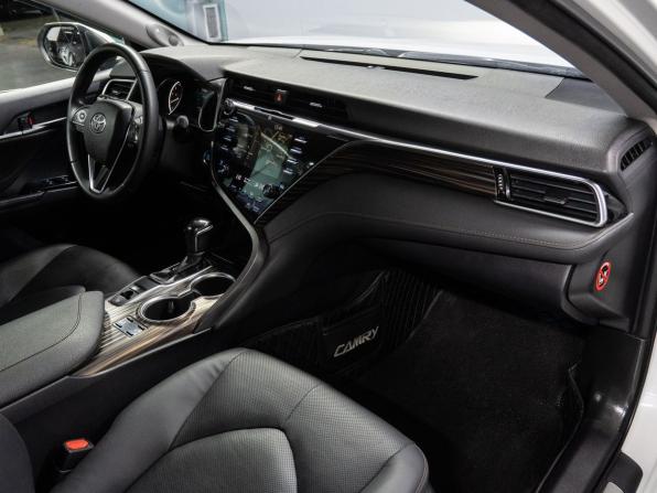 Toyota Camry VIII (XV70) с пробегом 2019 года, цена 3 199 000 рублей, 61548 км, седан, Автокод Объявления