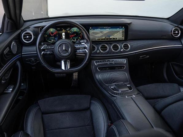 Mercedes-Benz E-Класс V (W213 S213 C238) Рестайлинг с пробегом 2021 года, цена 4 280 000 рублей, 105288 км, седан, Автокод Объявления