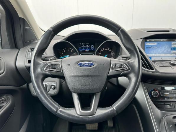 Ford Kuga II Рестайлинг с пробегом 2018 года, цена 1 720 000 рублей, 85000 км, внедорожник, Автокод Объявления