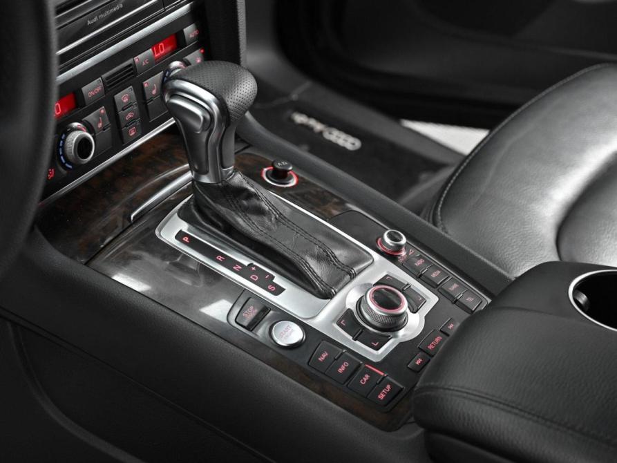 Audi Q7 I (4L) Рестайлинг Москва  - изображение 13