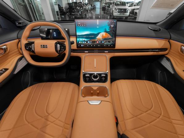 Geely Galaxy Starship 7 с пробегом 2026 года, цена 4 050 000 рублей, 35 км, внедорожник, Автокод Объявления
