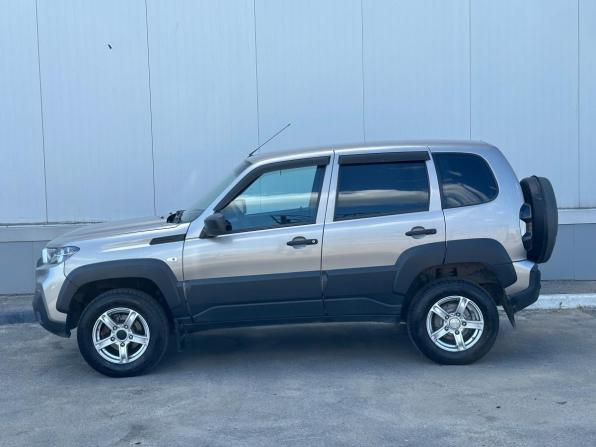 Lada (ВАЗ) Niva Travel I с пробегом 2022 года, цена 960 000 рублей, 22855 км, внедорожник, Автокод Объявления