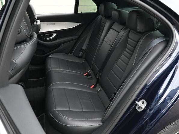 Mercedes-Benz E-Класс V (W213 S213 C238) Рестайлинг с пробегом 2020 года, цена 4 654 000 рублей, 52997 км, седан, Автокод Объявления