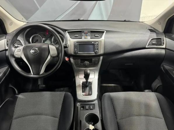 Nissan Tiida II с пробегом 2015 года, цена 935 000 рублей, 110690 км, хэтчбек, Автокод Объявления