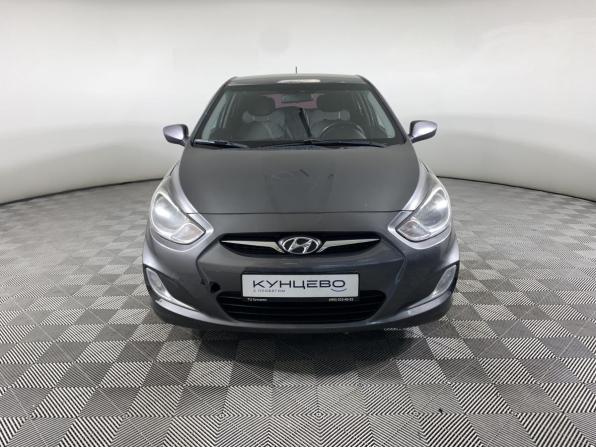 Hyundai Solaris I с пробегом 2013 года, цена 525 000 рублей, 186792 км, седан, Автокод Объявления