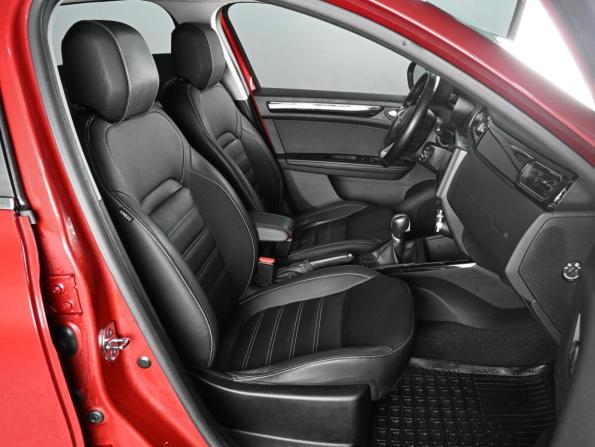 Renault Arkana I с пробегом 2019 года, цена 1 730 000 рублей, 68152 км, внедорожник, Автокод Объявления