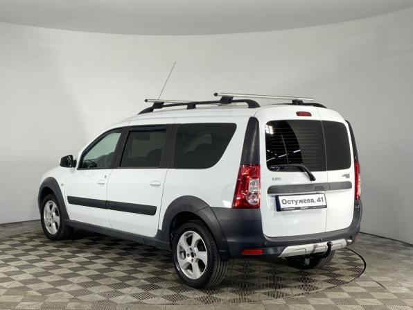 Lada (ВАЗ) Largus I с пробегом 2018 года, цена 900 000 рублей, 130418 км, универсал, Автокод Объявления