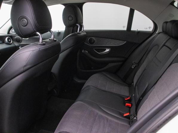 Mercedes-Benz C-Класс IV (W205) Рестайлинг с пробегом 2019 года, цена 2 454 000 рублей, 122780 км, седан, Автокод Объявления