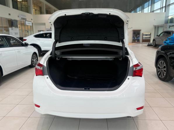 Toyota Corolla XI (E160 E170 E180) с пробегом 2014 года, цена 1 145 000 рублей, 268470 км, седан, Автокод Объявления
