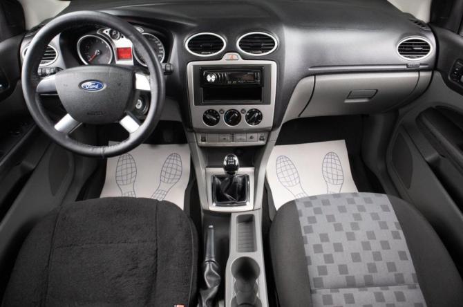 Ford Focus II Рестайлинг с пробегом 2008 года, цена 649 000 рублей, 247271 км, хэтчбек, Автокод Объявления