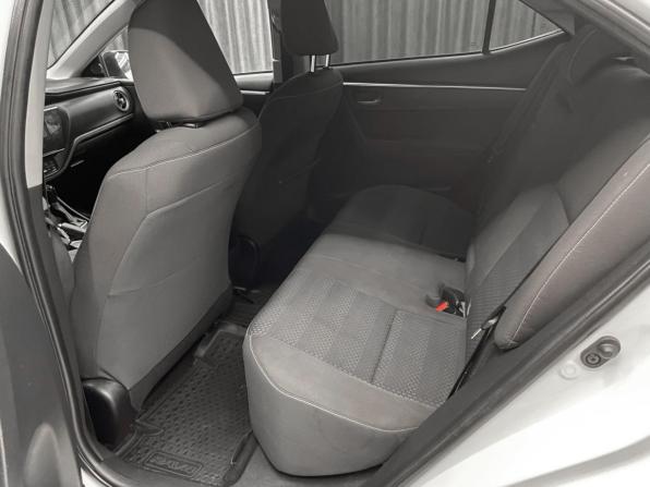 Toyota Corolla XI (E160 E170 E180) Рестайлинг 1 с пробегом 2018 года, цена 1 650 000 рублей, 130000 км, седан, Автокод Объявления
