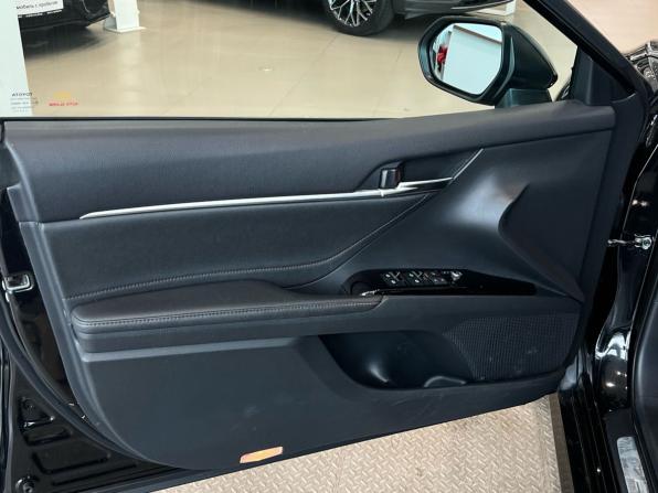 Toyota Camry VIII (XV70) с пробегом 2019 года, цена 2 970 000 рублей, 44300 км, седан, Автокод Объявления
