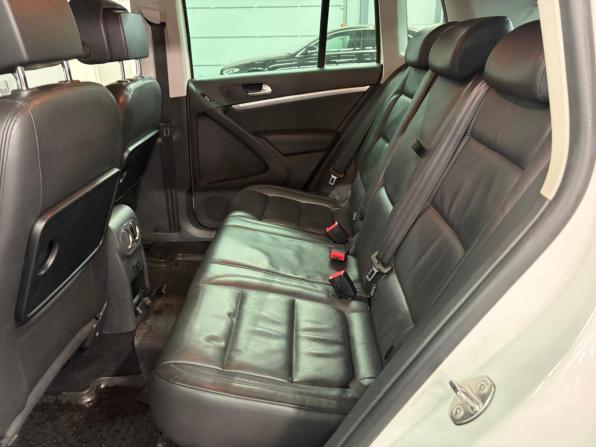 Volkswagen Tiguan I Рестайлинг с пробегом 2013 года, цена 1 547 000 рублей, 175345 км, внедорожник, Автокод Объявления