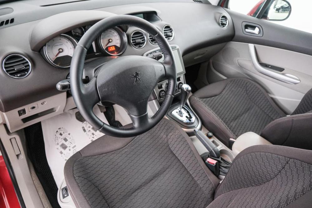 Peugeot 308 I Красноярск  - изображение 9