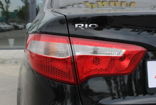Kia Rio III с пробегом 2013 года, цена 860 000 рублей, 216110 км, седан, Автокод Объявления