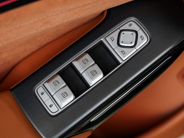Hongqi H9 I с пробегом 2024 года, цена 5 820 000 рублей, 5 км, седан, Автокод Объявления