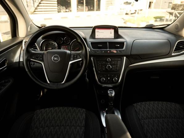 Opel Mokka I с пробегом 2014 года, цена 1 069 000 рублей, 133875 км, внедорожник, Автокод Объявления