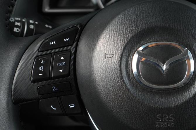 Mazda 3 III (BM) с пробегом 2014 года, цена 1 359 000 рублей, 181106 км, хэтчбек, Автокод Объявления