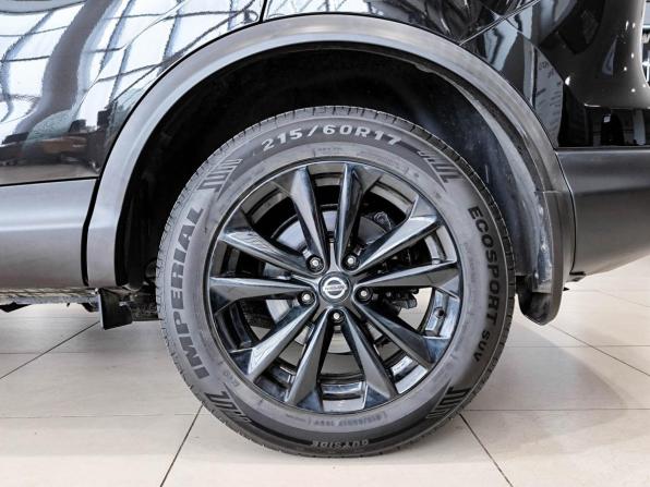 Nissan Qashqai II с пробегом 2017 года, цена 2 099 000 рублей, 95280 км, внедорожник, Автокод Объявления